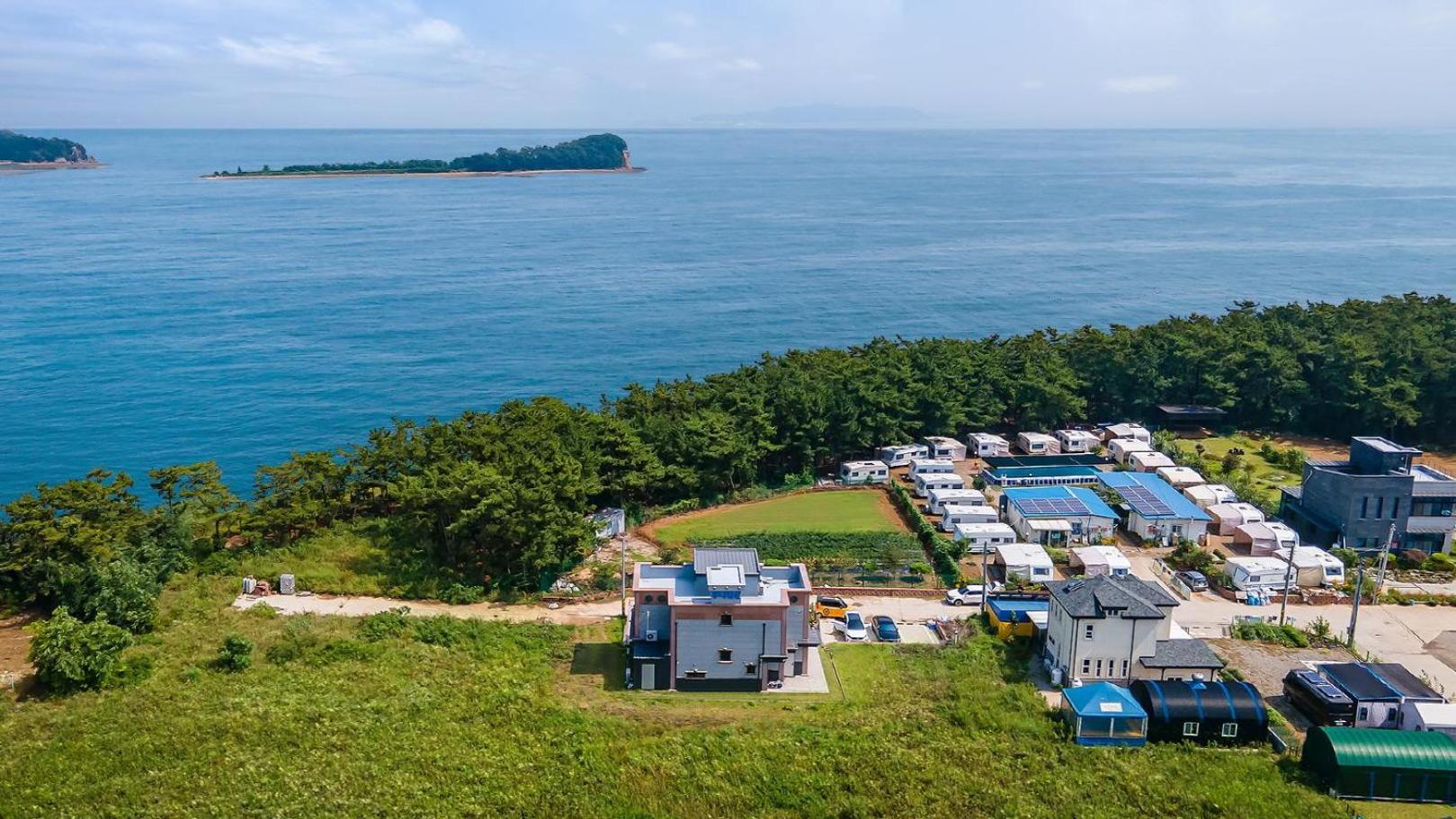 Daebudo Juni Pension Ansan Exteriér fotografie